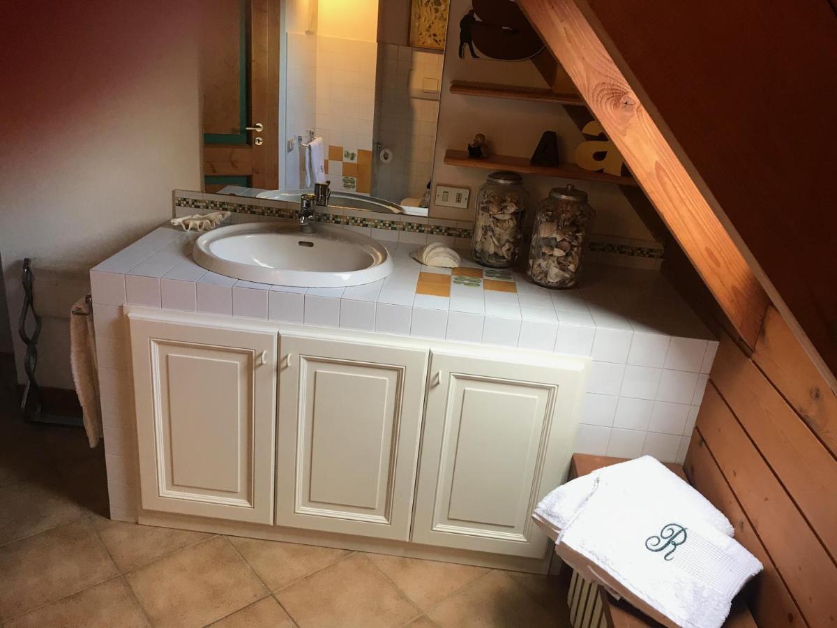 Casa Regis Bed & Breakfast Lessona ภายนอก รูปภาพ