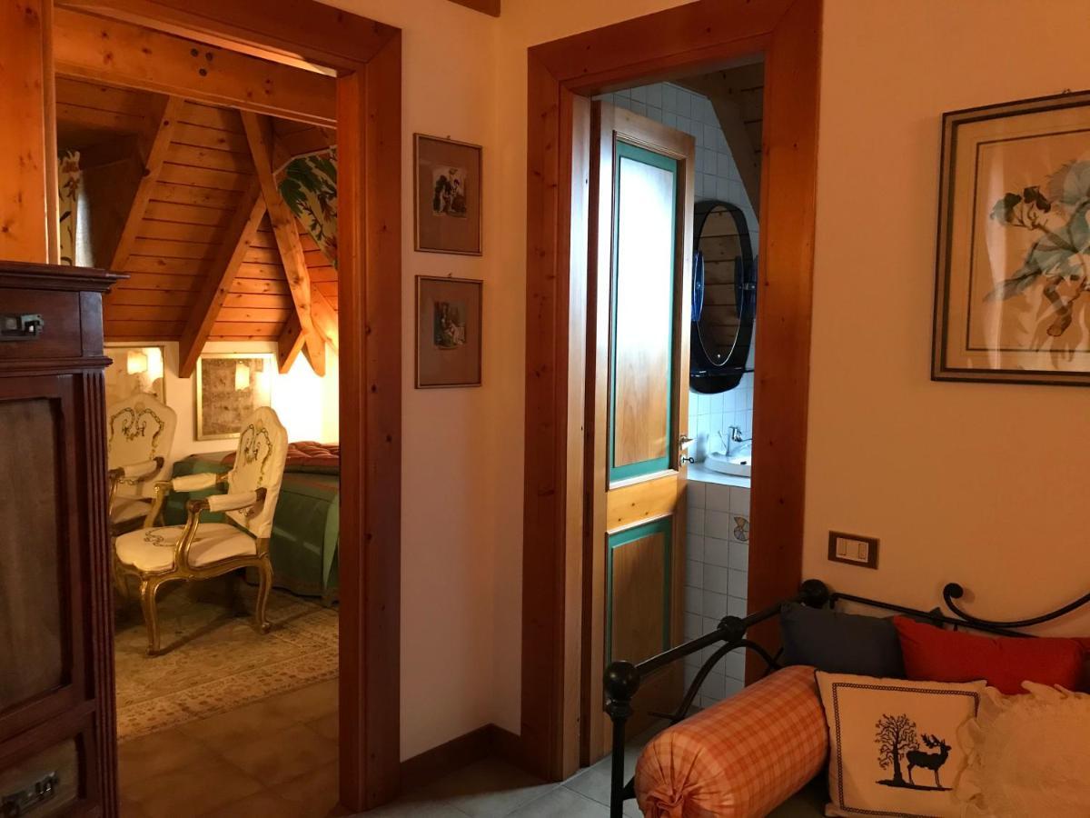 Casa Regis Bed & Breakfast Lessona ภายนอก รูปภาพ